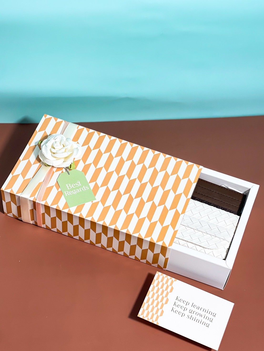 set กระเป๋าหนังทออเนกประสงค์ Card Holder Sanitizer Spray ปากกาเจล กล่องฝาสไลด์ พร้อมการ์ด
